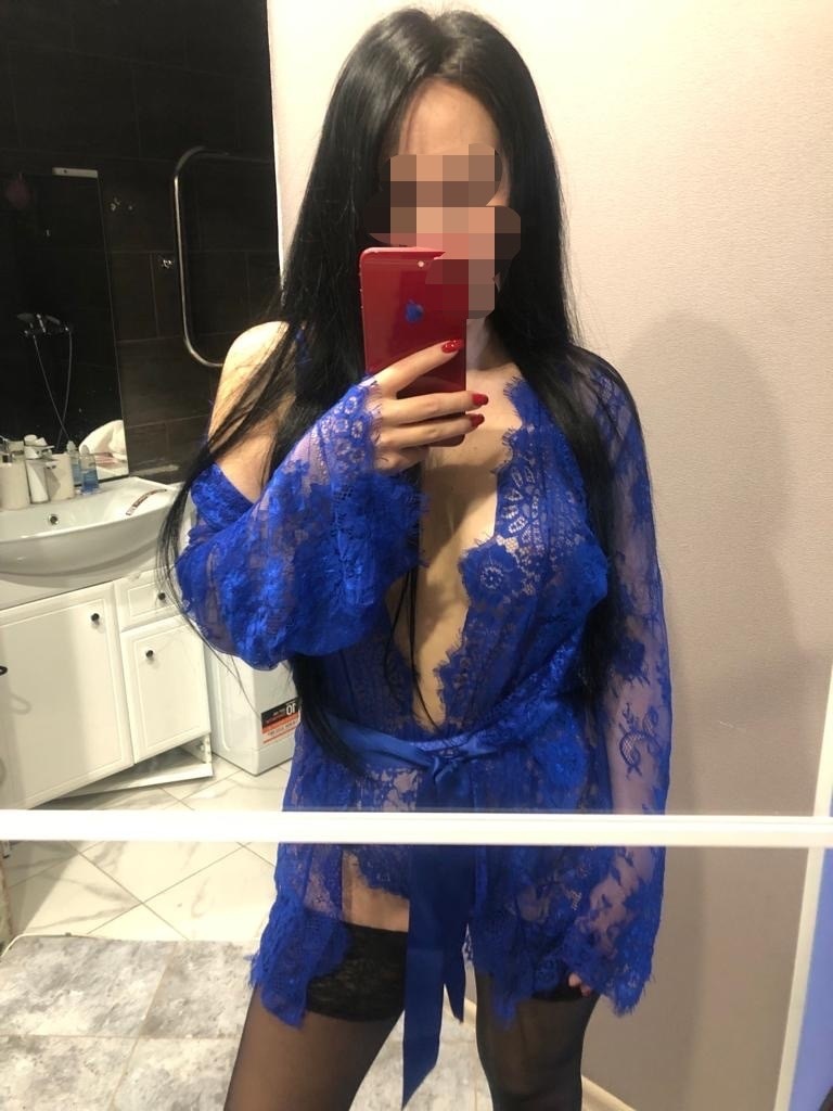 Путана Мери Брюнетка c 4 размером груди у метро Озерки Санкт-Петербург Фото - 4