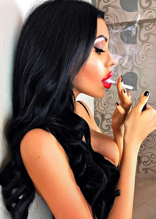 Шлюха Мила Брюнетка c 3 размером груди у метро Черная речка Питер Фото - 1