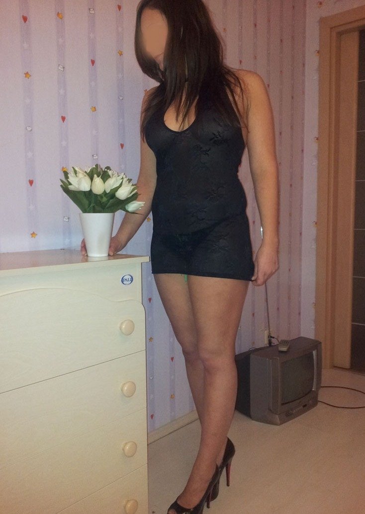 Шлюха индивидуалка Ника Шатенка c 4 размером груди у метро Сенная Площадь Питер Фото - 2