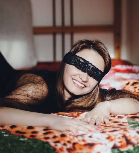 Шлюха Мила Шатенка c 2 размером груди у метро Черная речка Питер Фото - 3