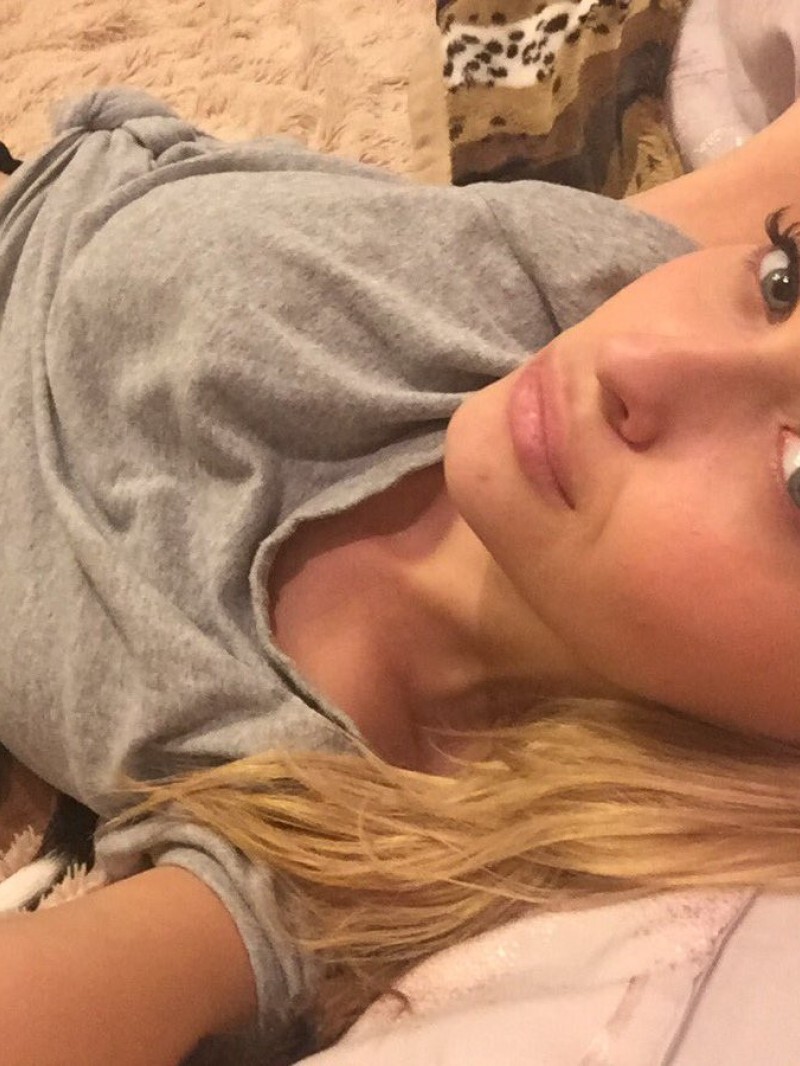 Шлюха Маша Блондинка c 3 размером груди у метро Черная речка Питер Фото - 3