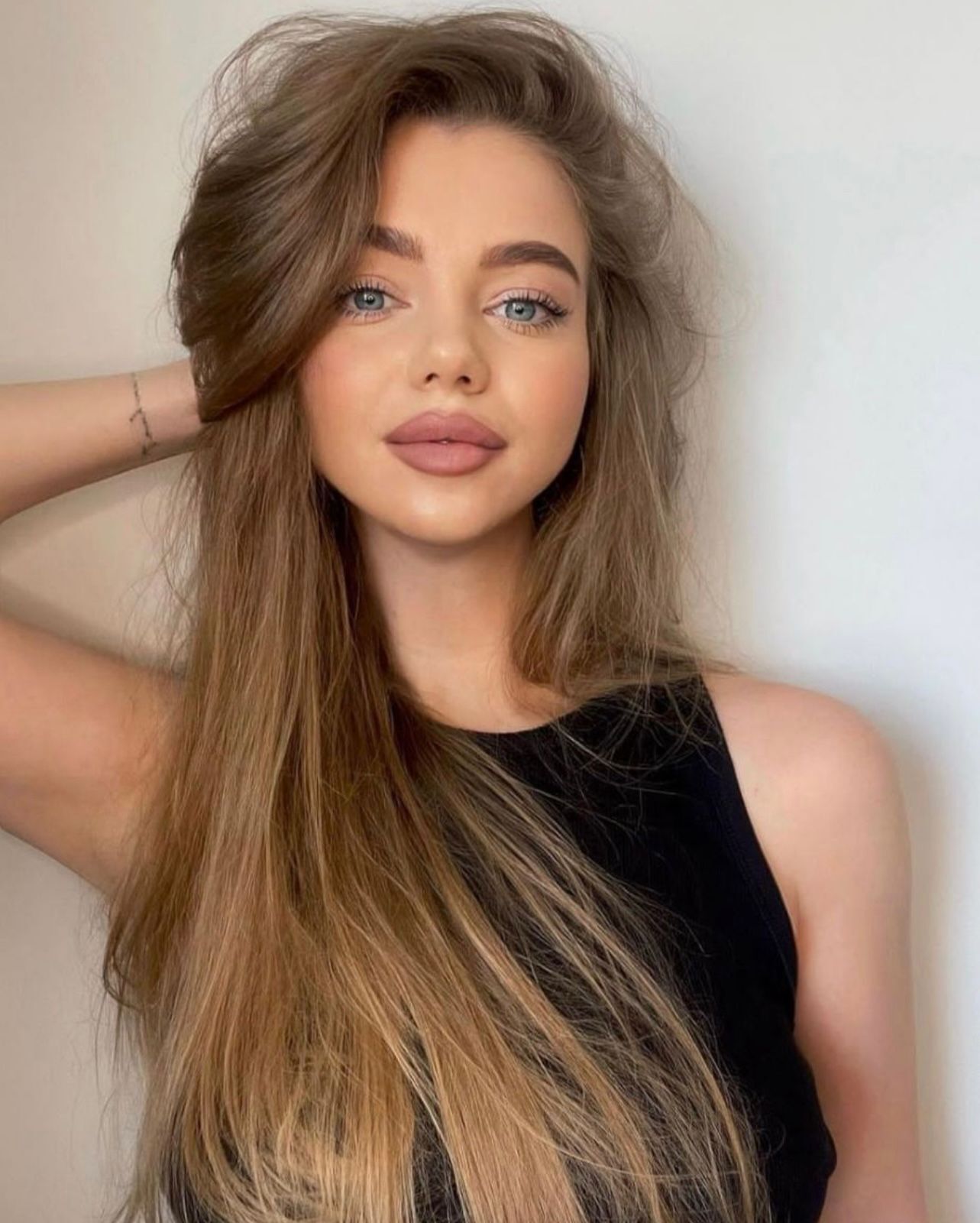 Проститутка СПб Лена Спортивная, +7(931)263-46-56